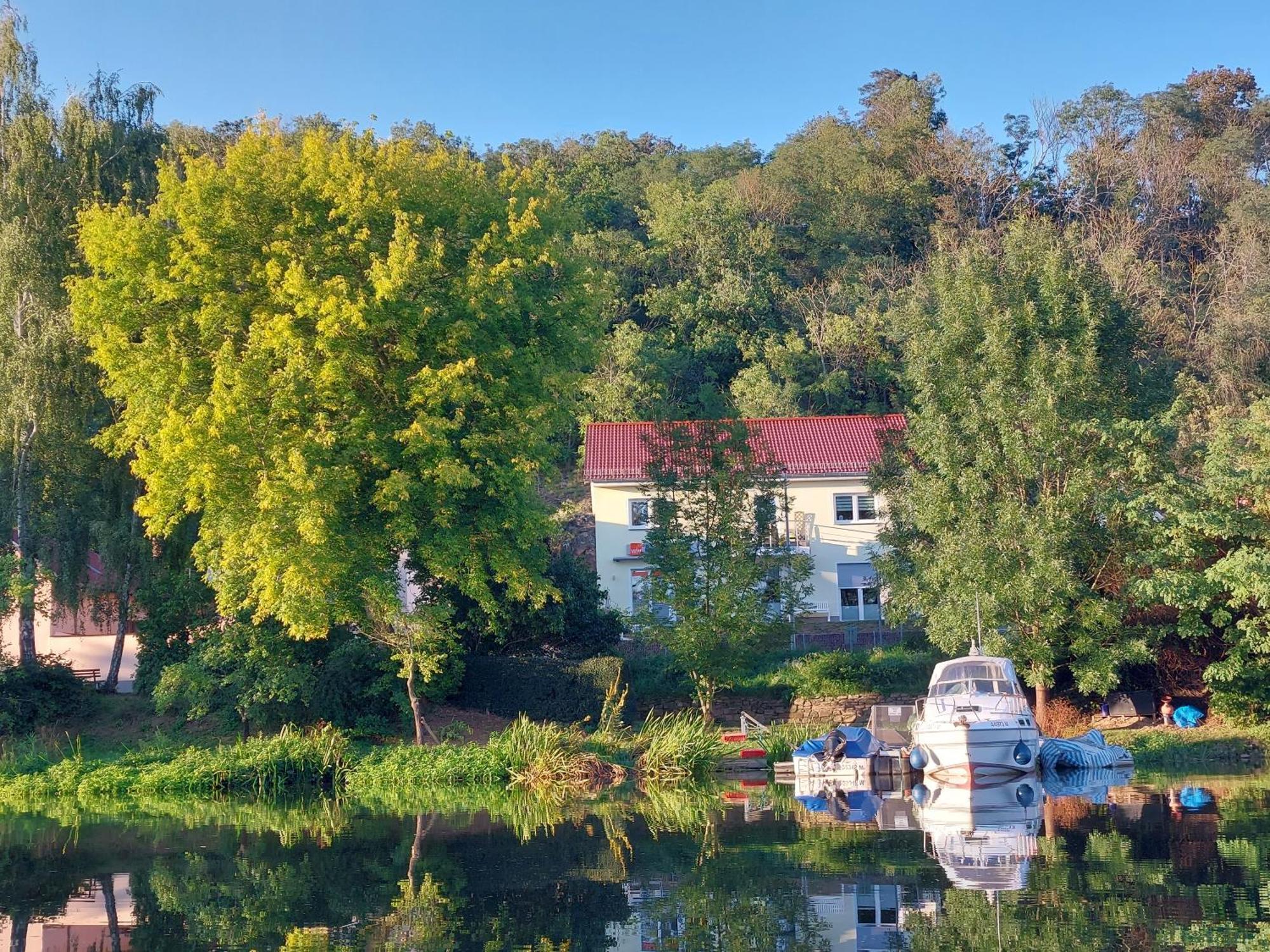 Ferienhaus Saaleblick Wettin Luaran gambar